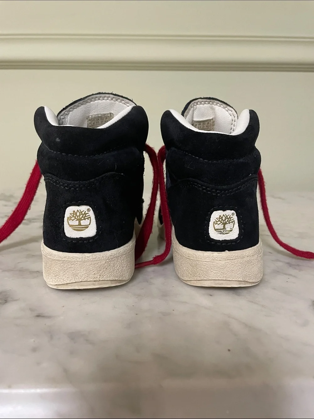 Timberland Kids Black Suede Field Boot - Size 10